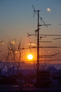 Transition énergétique en Afrique de l’Ouest : opportunités, défis et leviers économiques